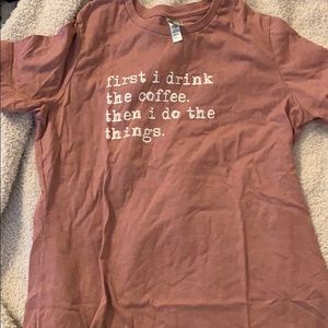 Women’s Graphic Tee Size Large